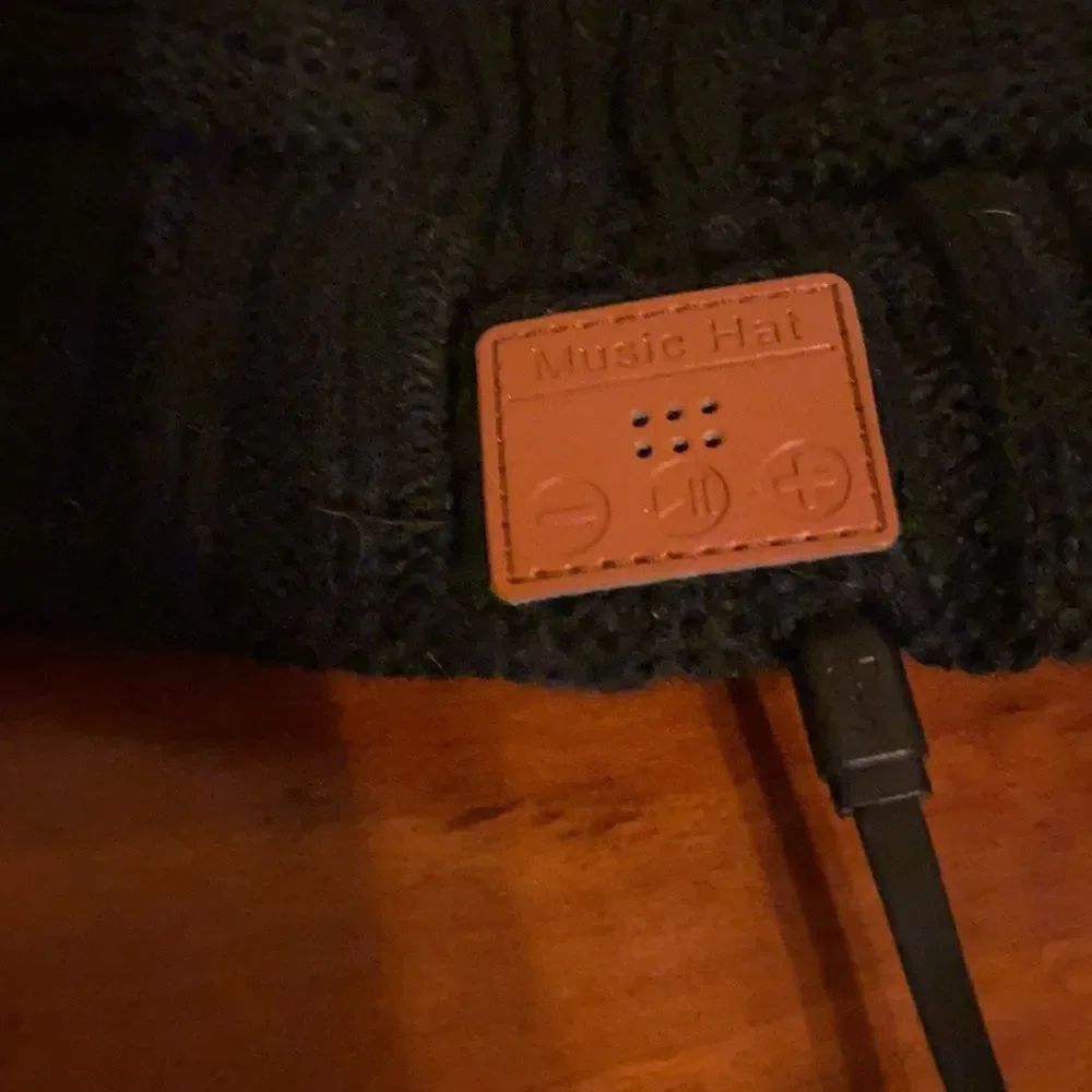 Music hat - Picture 2 of 2